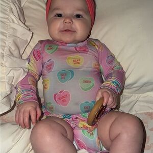 Sweetheart Print Baby Bodysuit